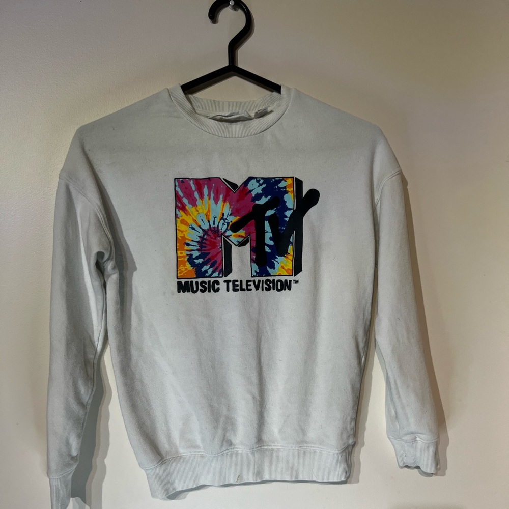MTV Graphic / Band T-Shirt.